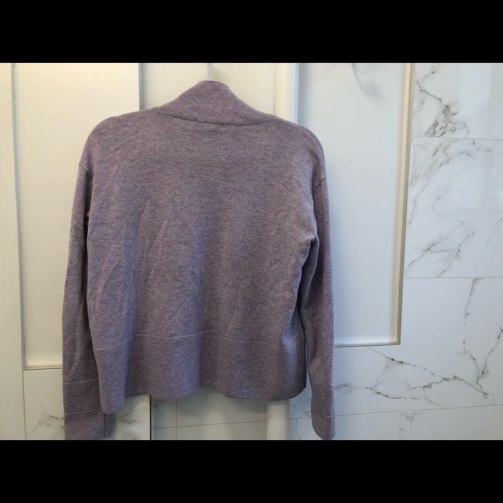 Everlane cashmere sweater